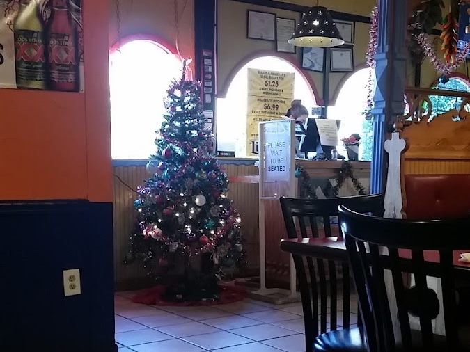 La Fiesta Union City interior